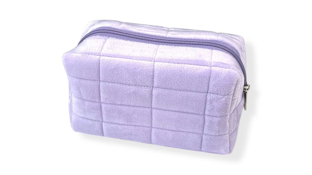 Γυναικείο Νεσεσέρ Καλλυντικών Βελουτέ Καπιτονέ 18 cm*10 cm Μώβ