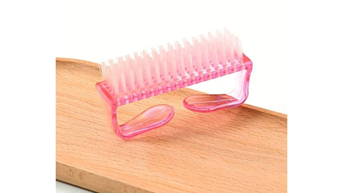 Βουρτσάκι Καθαρισμού Νυχίων 8cm Ροζ